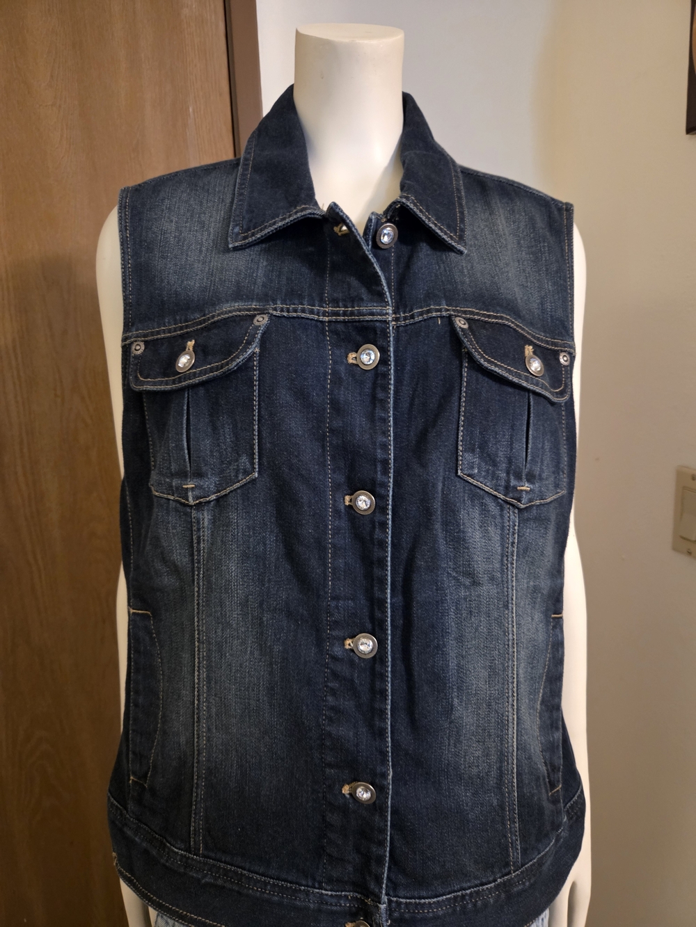 Chico's Dark Blue Denim Vest - Sleeveless Jean Jacket